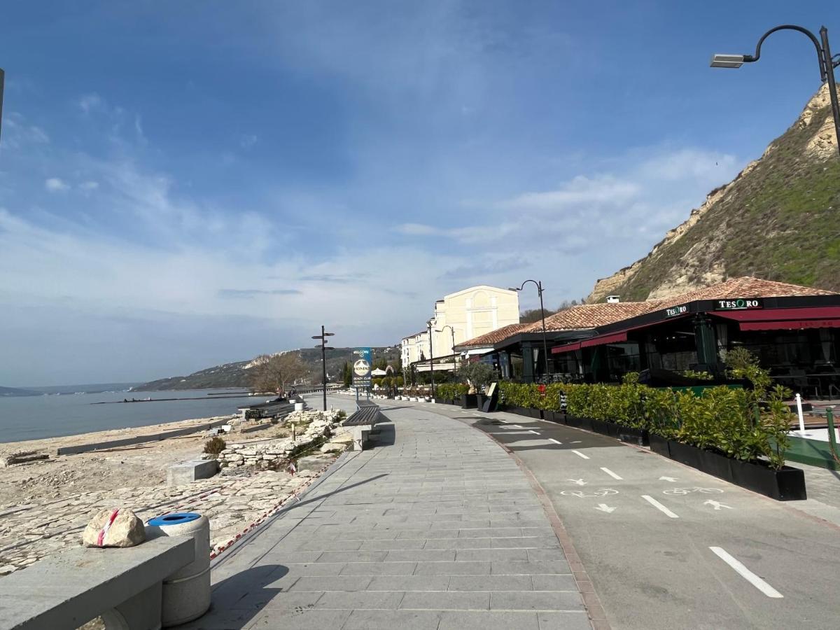 Студио Хармония -Supreme Apartments-Балчик Exterior photo